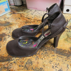 NEW ANNE MICHELLE BROWN HIGH HEEL PUMPS STRAPS 7.5